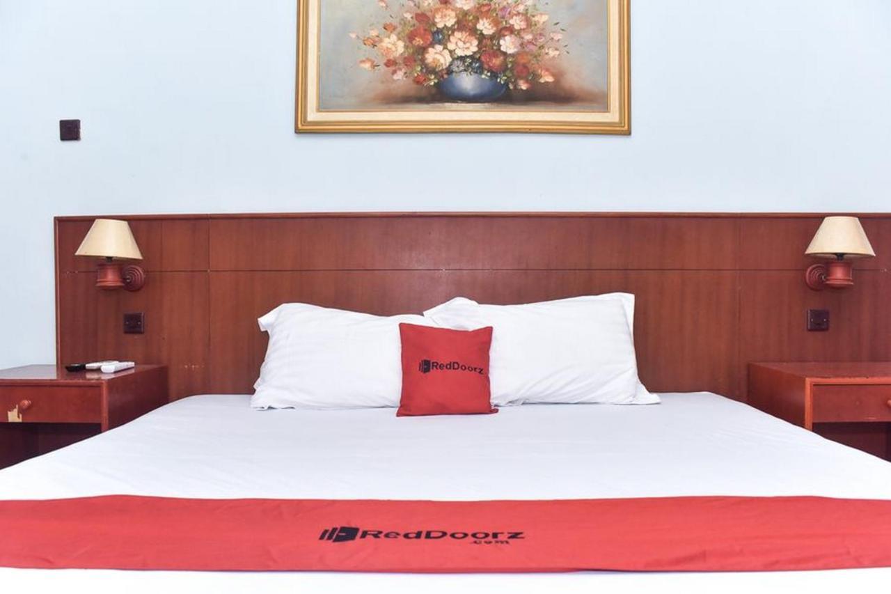 Hotel Reddoorz Near Kampung Warna Warni Malang Exteriér fotografie